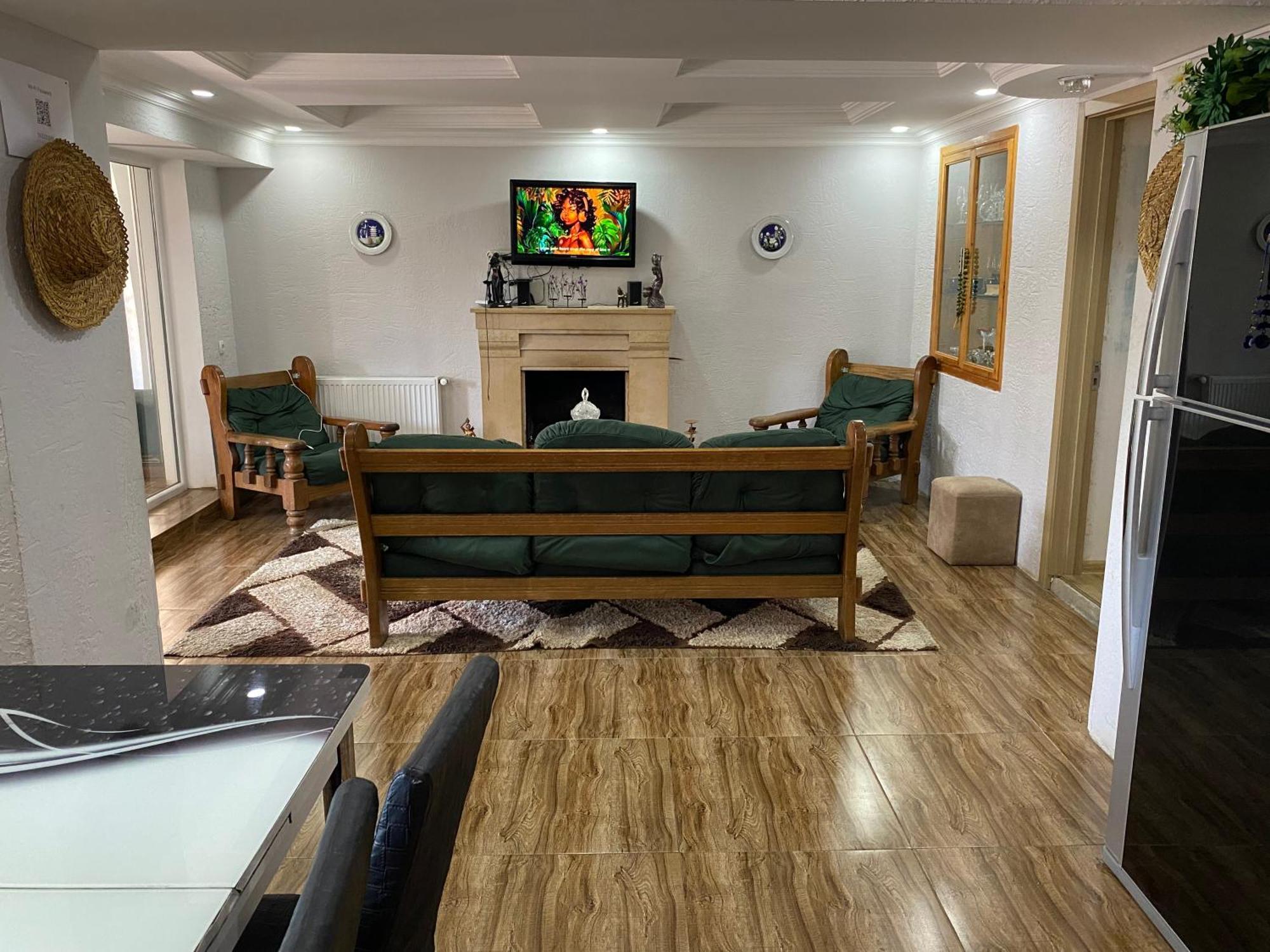 Relax Station Otel Kutaisi Dış mekan fotoğraf