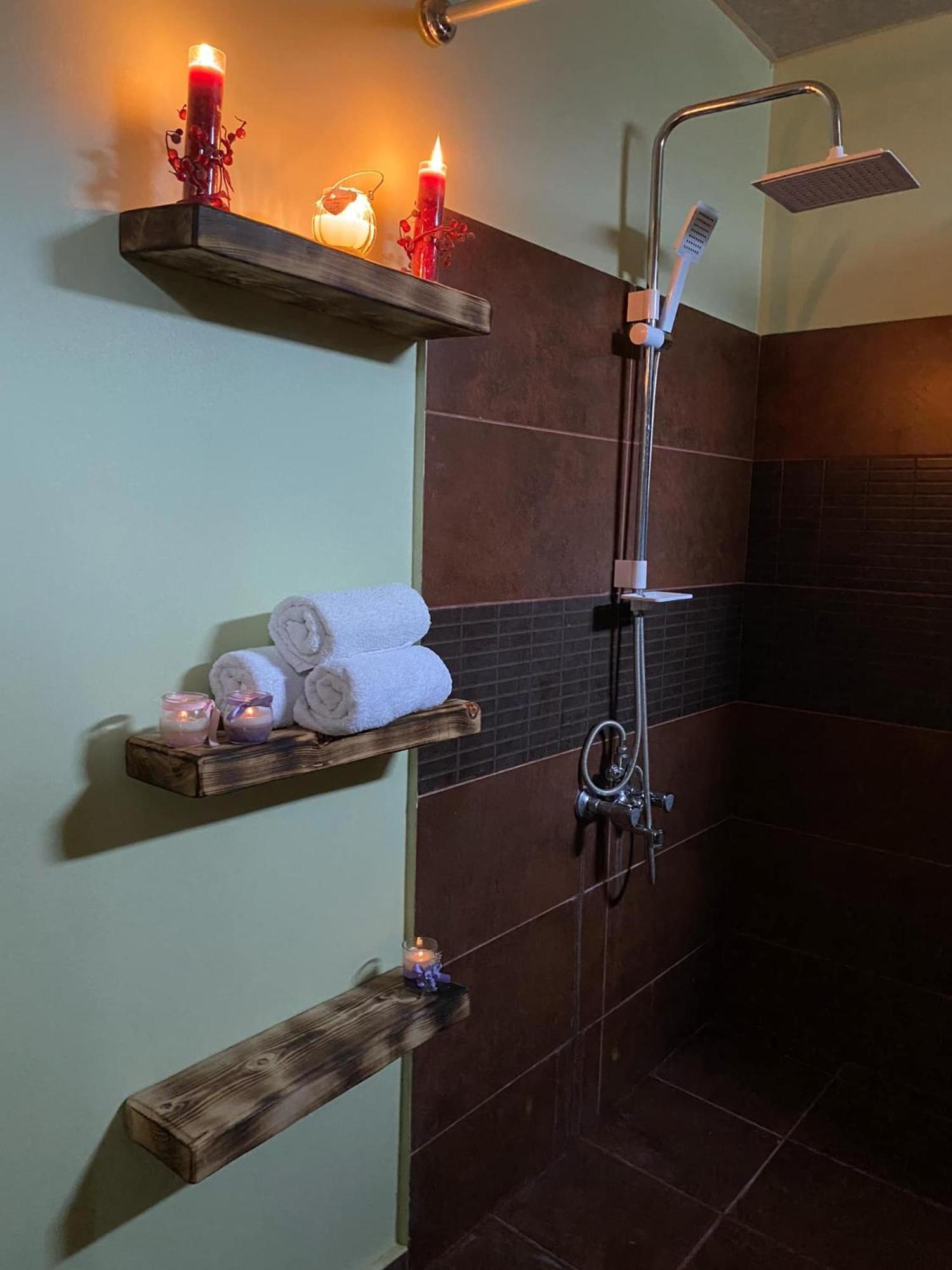 Relax Station Otel Kutaisi Dış mekan fotoğraf