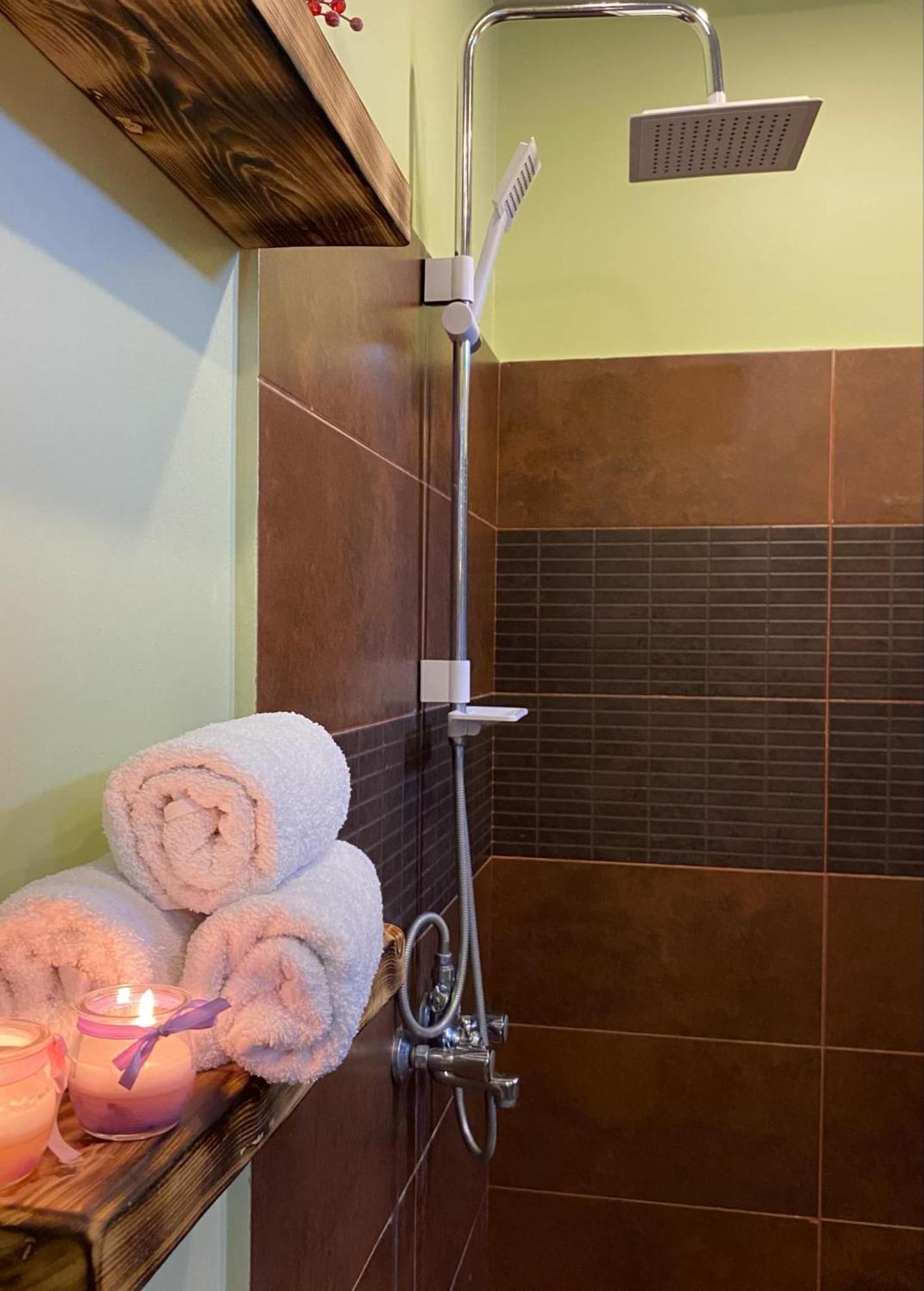 Relax Station Otel Kutaisi Dış mekan fotoğraf